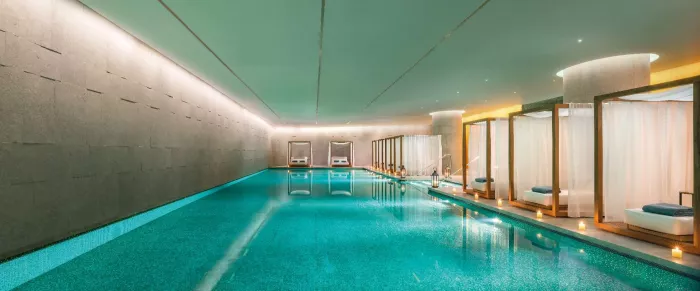 Тренажёрный зал в отеле «The BVLGARI SPA».