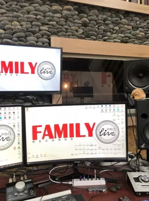 Студия звукозаписи "Pro-Live FAMILY RECORDS"