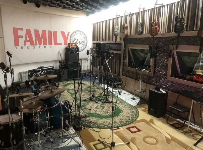Студия звукозаписи "Pro-Live FAMILY RECORDS"