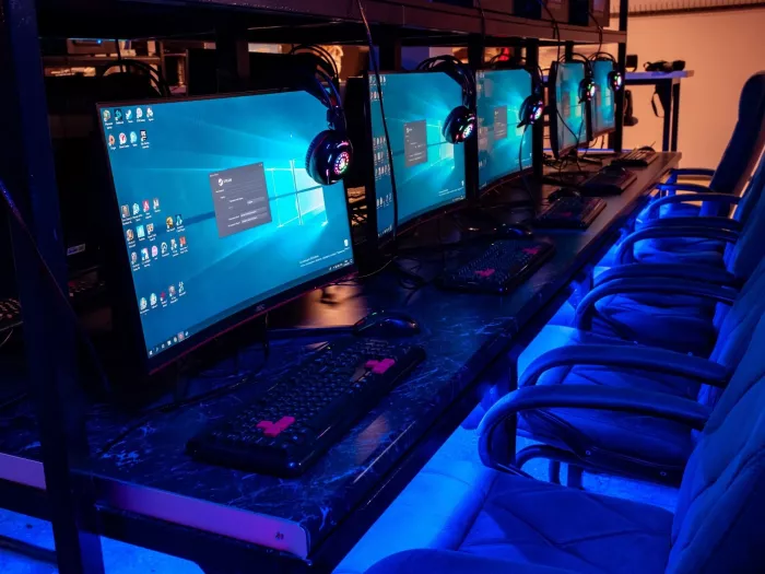 Игровой клуб"Connect"