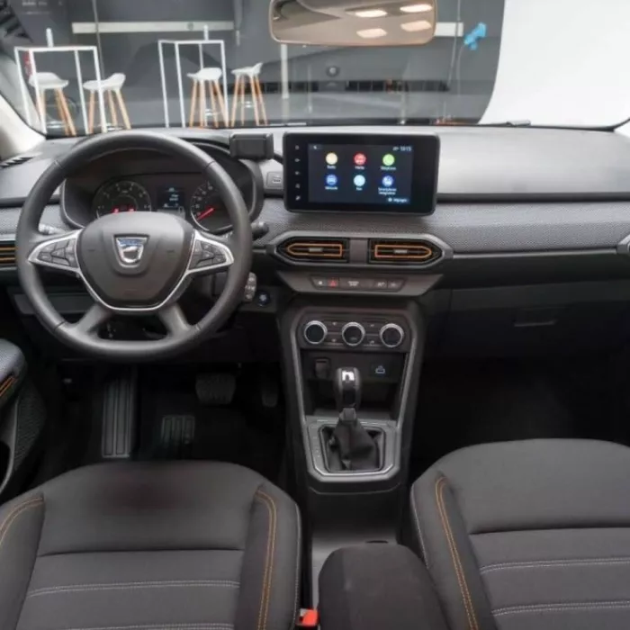 Аренда автомобилей "АVTOLUX RENT A CAR"