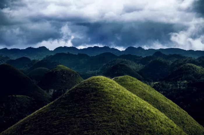 Парк Развлечений «Chocolate Hills Adventure park»