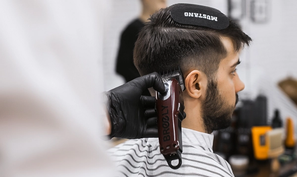 BREELY BARBERSHOP.