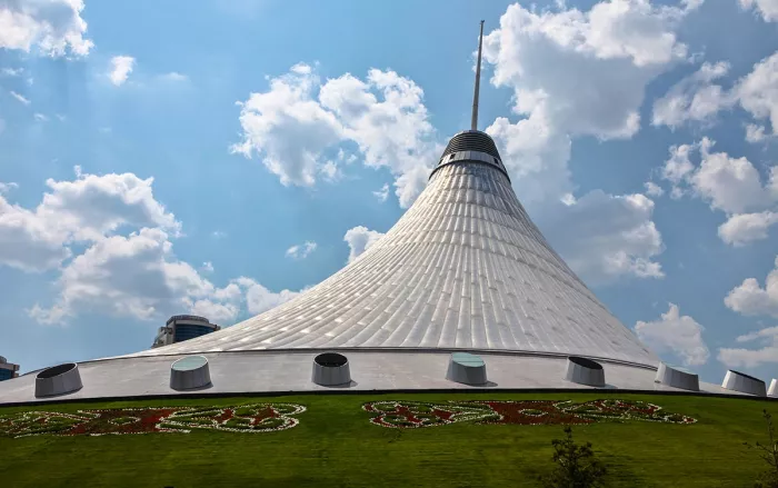 Хан Шатыр