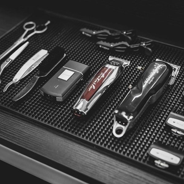 Level Barbershop.