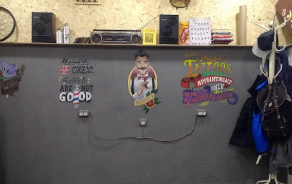 CRAFT BARBERSHOP & TATTOO STUDIO.