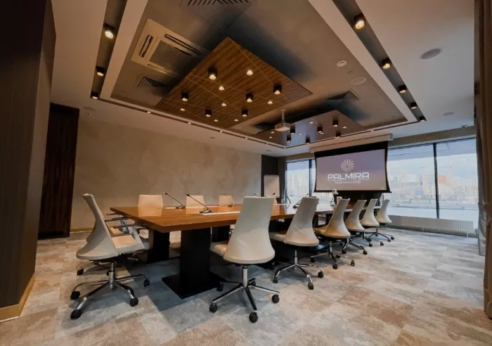 Гостиница 4* "Palmira Business Club".
