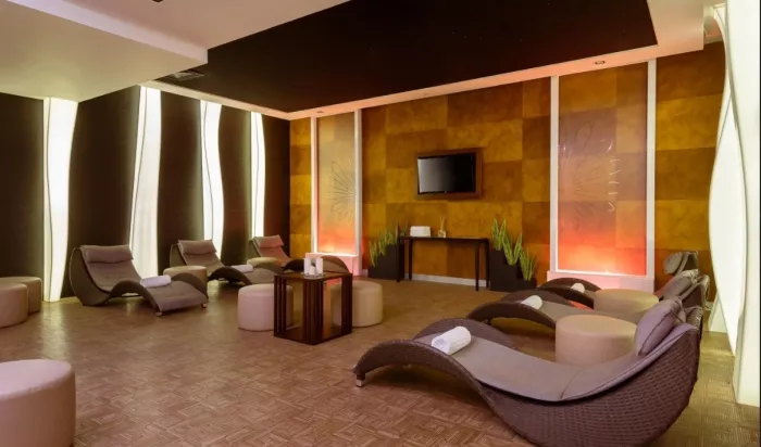 Гостиница 4* "Palmira Business Club".