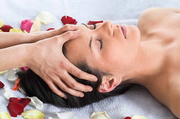 Оздоровительный центр "AURA Wellness Yerevan".