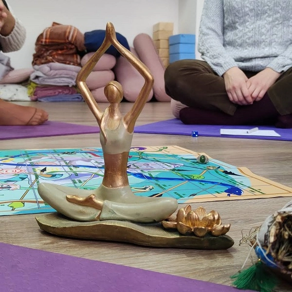 Студия йоги в Ереване "Samadhi Yoga Studio".