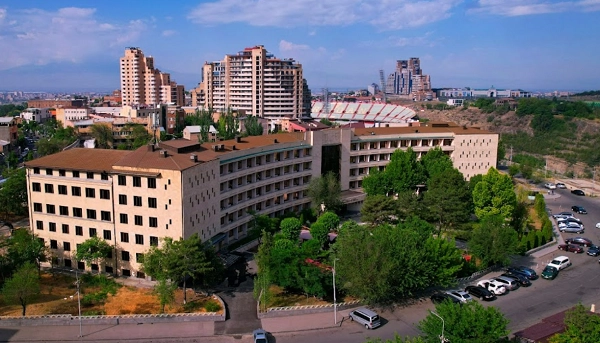 "НАИРИ" МЕДИЦИНСКИЙ ЦЕНТР.