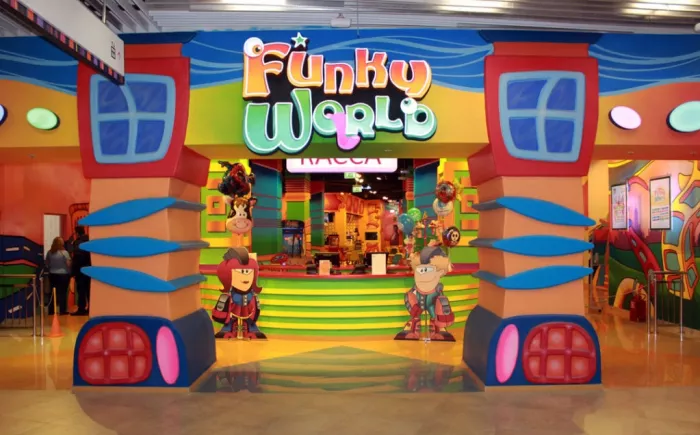 Семейный развлекательный парк "Funky World".