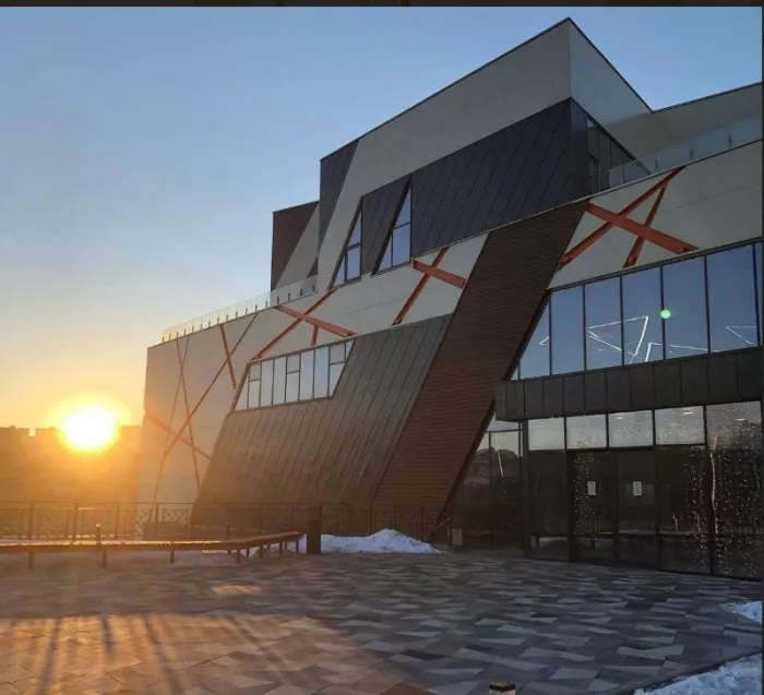 Фитнес-клуб "Премьер".