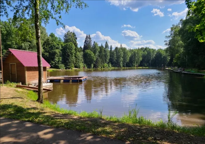 Рыболовный клуб "Клевое место".