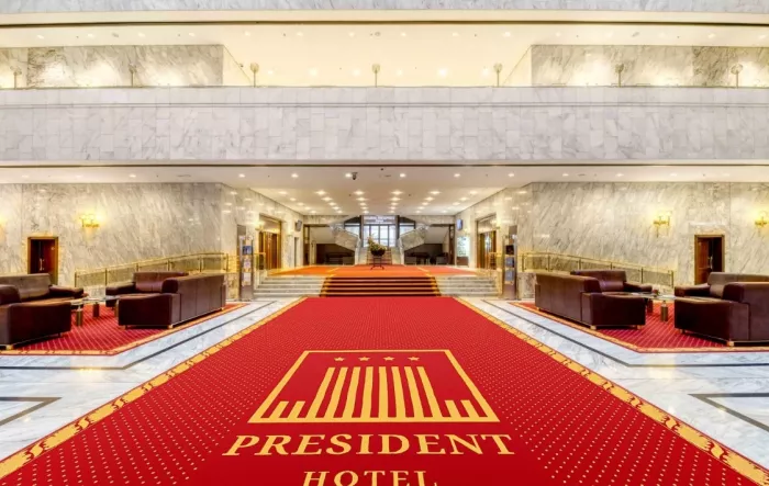 Гостиничный комплекс 4* "Президент-Отель".