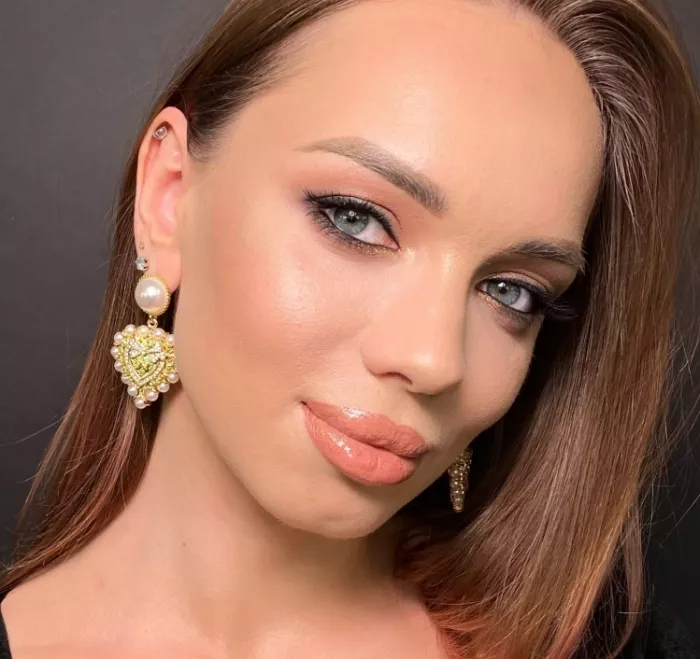 Студия красоты "Bloom".