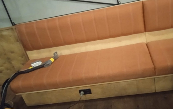 Химчистка "Qimmaqrum Cleaning Doctor".