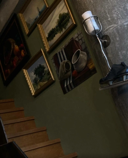 Студия маникюра "Reggi Studio".