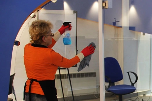 Услуги по уборке "Cleanline" (մաքրման ծառայություն).