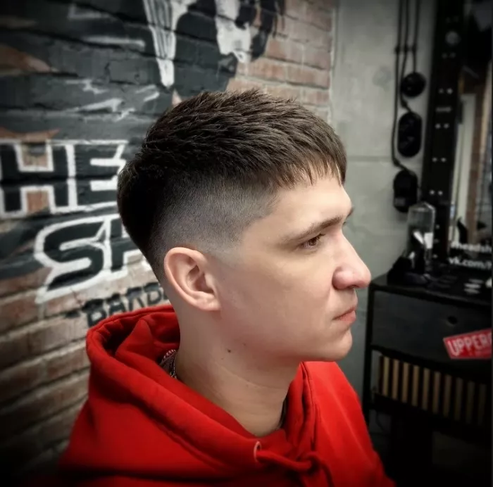 Барбершоп "HEADSHOT".