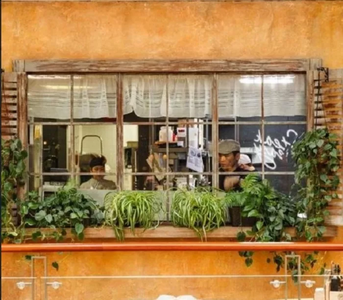 Домашний итальянский ресторан "Osteria Mario".