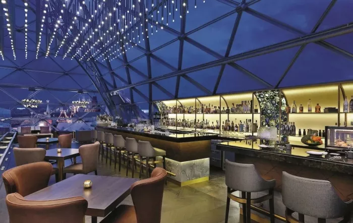 Гостиница 5* "The Carlton, Moscow".