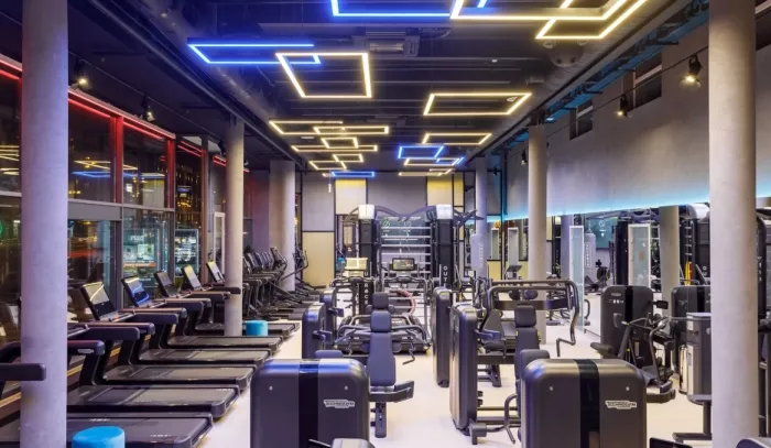 Фитнес центр "Crocus Fitness".