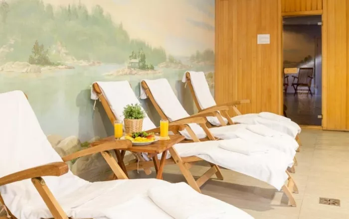 Гостиница 4* "SunFlower Парк".