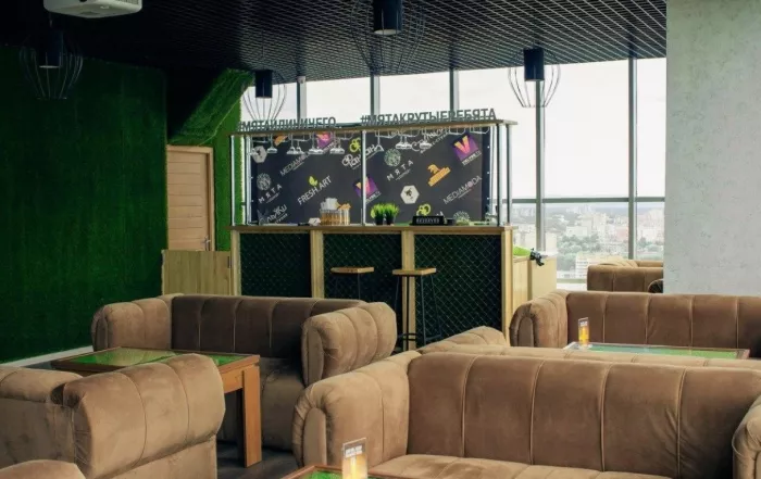 Бар "M lounge"