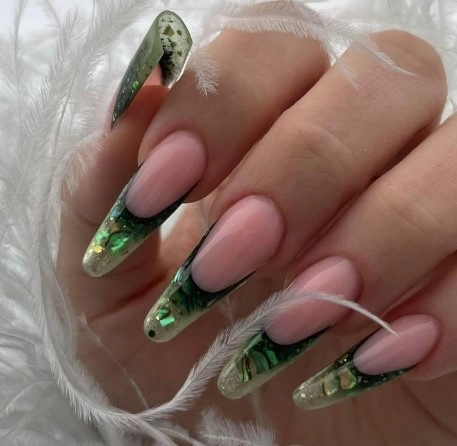 Салон красоты и учебный центр "KOSINOVA BEAUTY Studio & School"