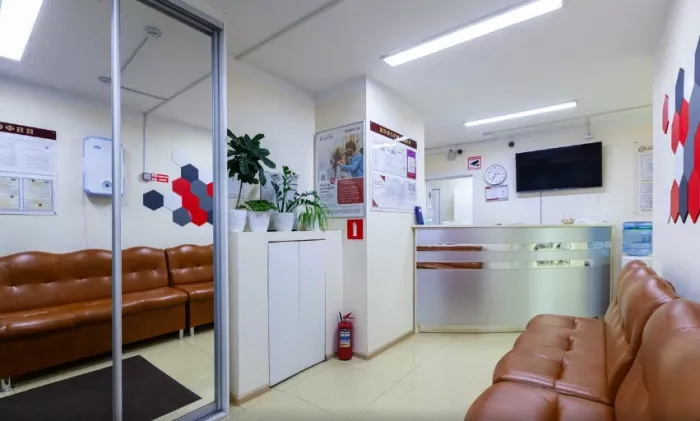 Медицинский центр "ИнтелПлюс".
