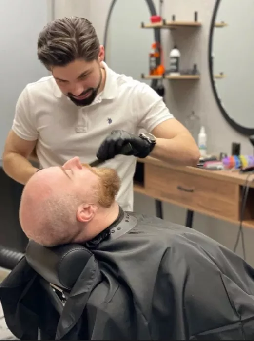 Барбершоп "BarberIcon".