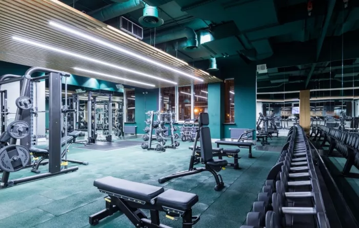 Фитнес-клуб "FIJI SPORT CLUB".