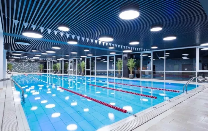 Фитнес-клуб "FIJI SPORT CLUB".