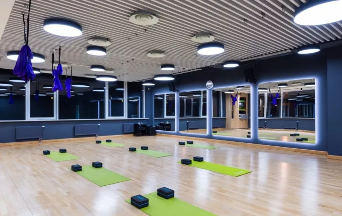 Фитнес-клуб "FIJI SPORT CLUB".