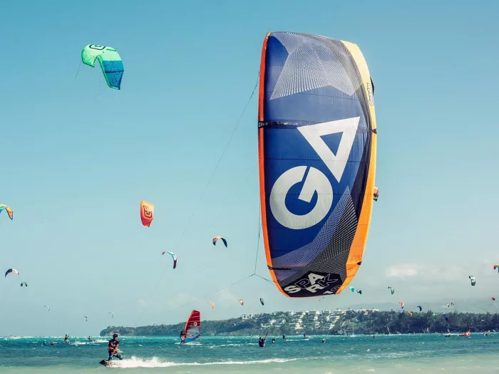 Обучение Кайтсёрфингу и Виндсёрфингу «Funboard Center Boracay»