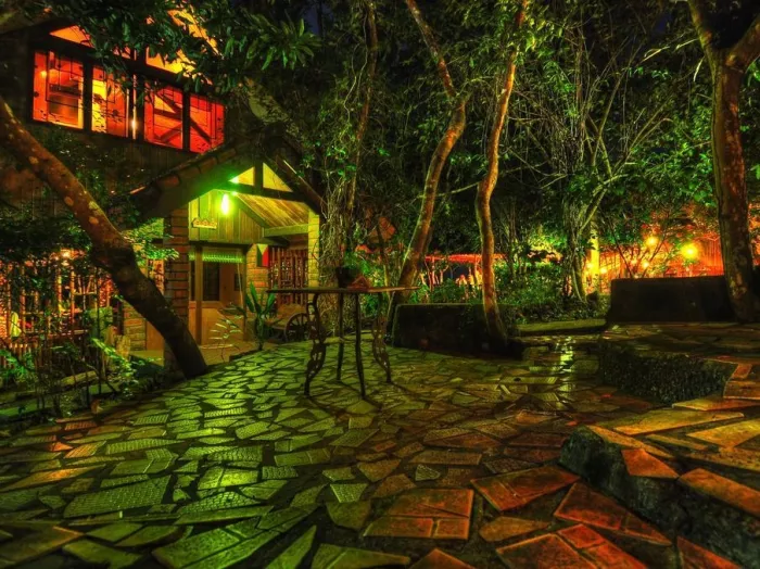 Отель «Bohol Bee Farm»