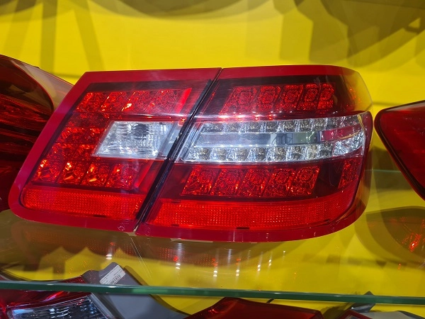 Автомастерская/магазин автозапчастей "Hella G-Service".