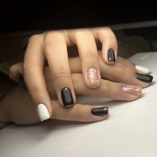 Салон красоты "JANOOL BEAUTY SALON / BAR".