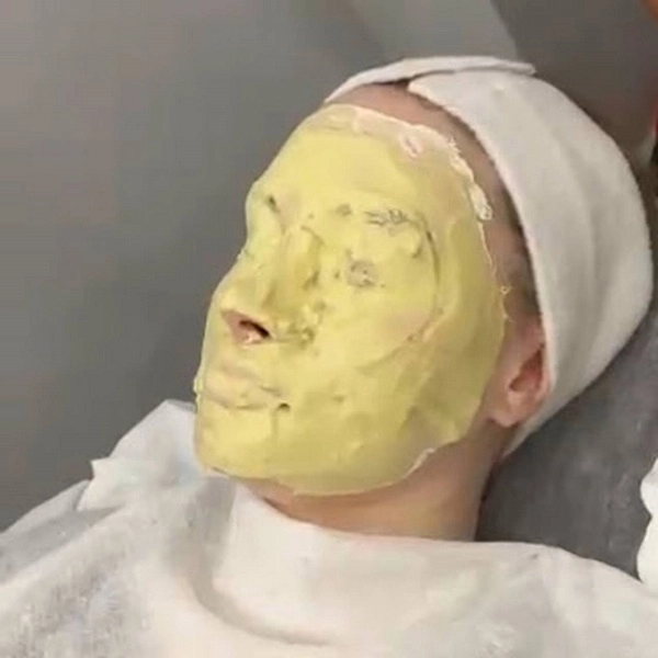 Салон красоты "JANOOL BEAUTY SALON / BAR".