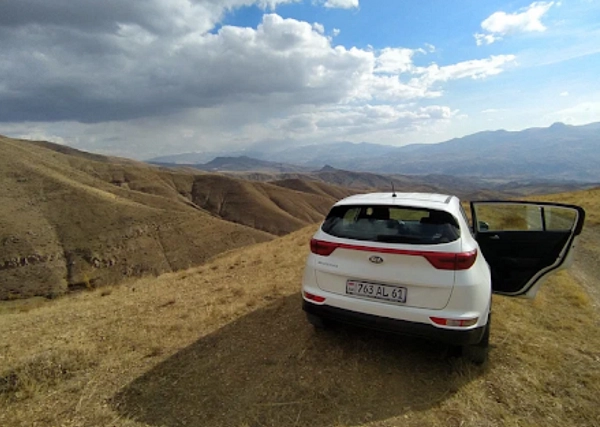 Прокат автомобилей в Ереване "Caravan Rent A Car".