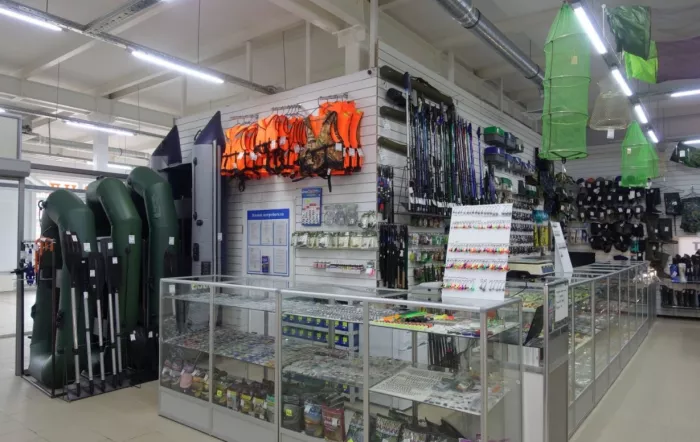 Магазин товаров для рыбалки, спорта и туризма "Рост"