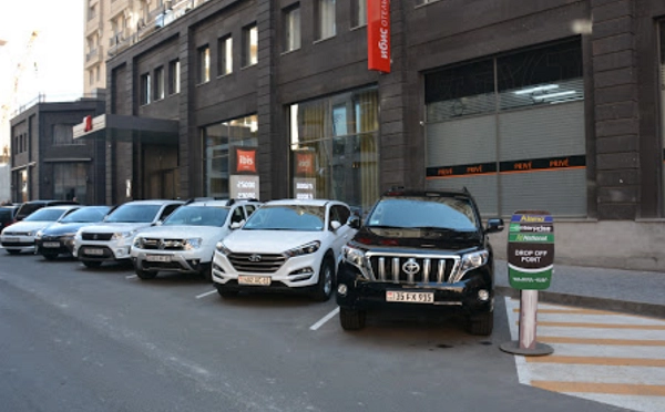 Автопрокат "Enterprise Rent-A-Car Armenia".