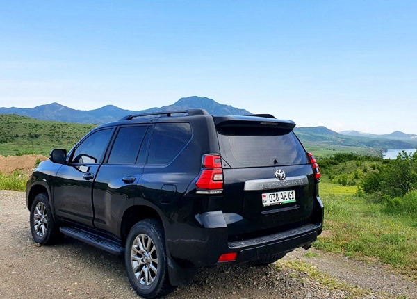 Автопрокат "Enterprise Rent-A-Car Armenia".