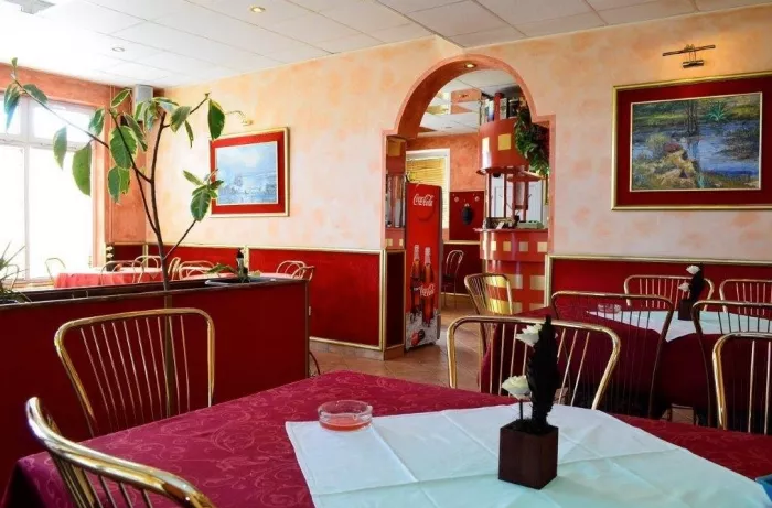Pizzeria Restaurant S