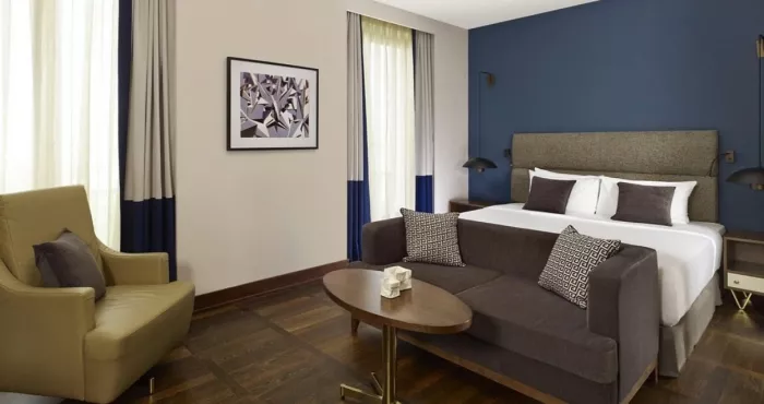Metropol Palace Hotel