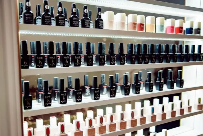 Салон красоты "Nina Toros Beauty Club".