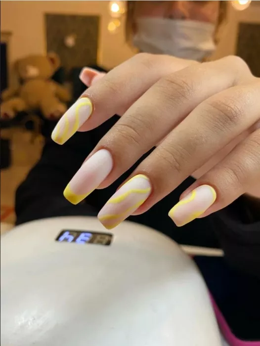 Салон красоты "Nina Toros Beauty Club".