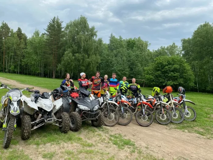 Мотошкола "Pitbike Enduro Club". 