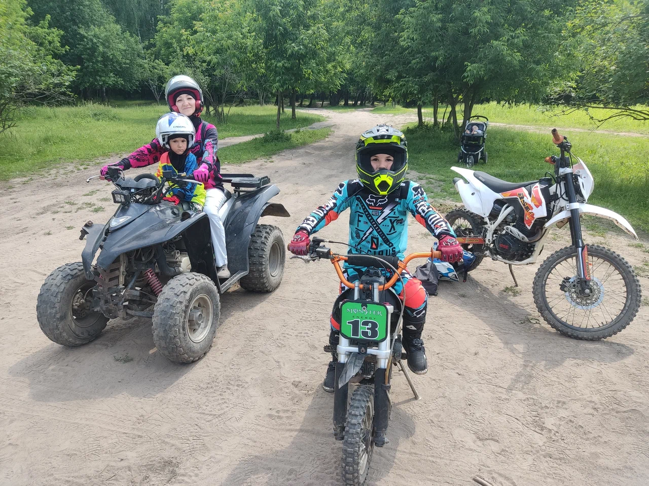 Мотошкола "Pitbike Enduro Club". 
